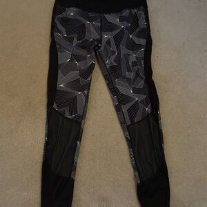 Danskin Now Black and white Leggings